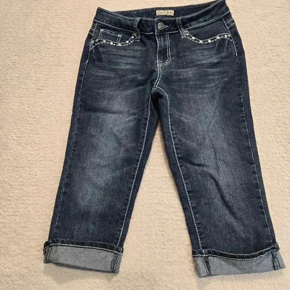 Earl Jeans Denim - Earl Cropped Cuffed Straight leg Jeans Stud Rhinestone Embellished Women's 4